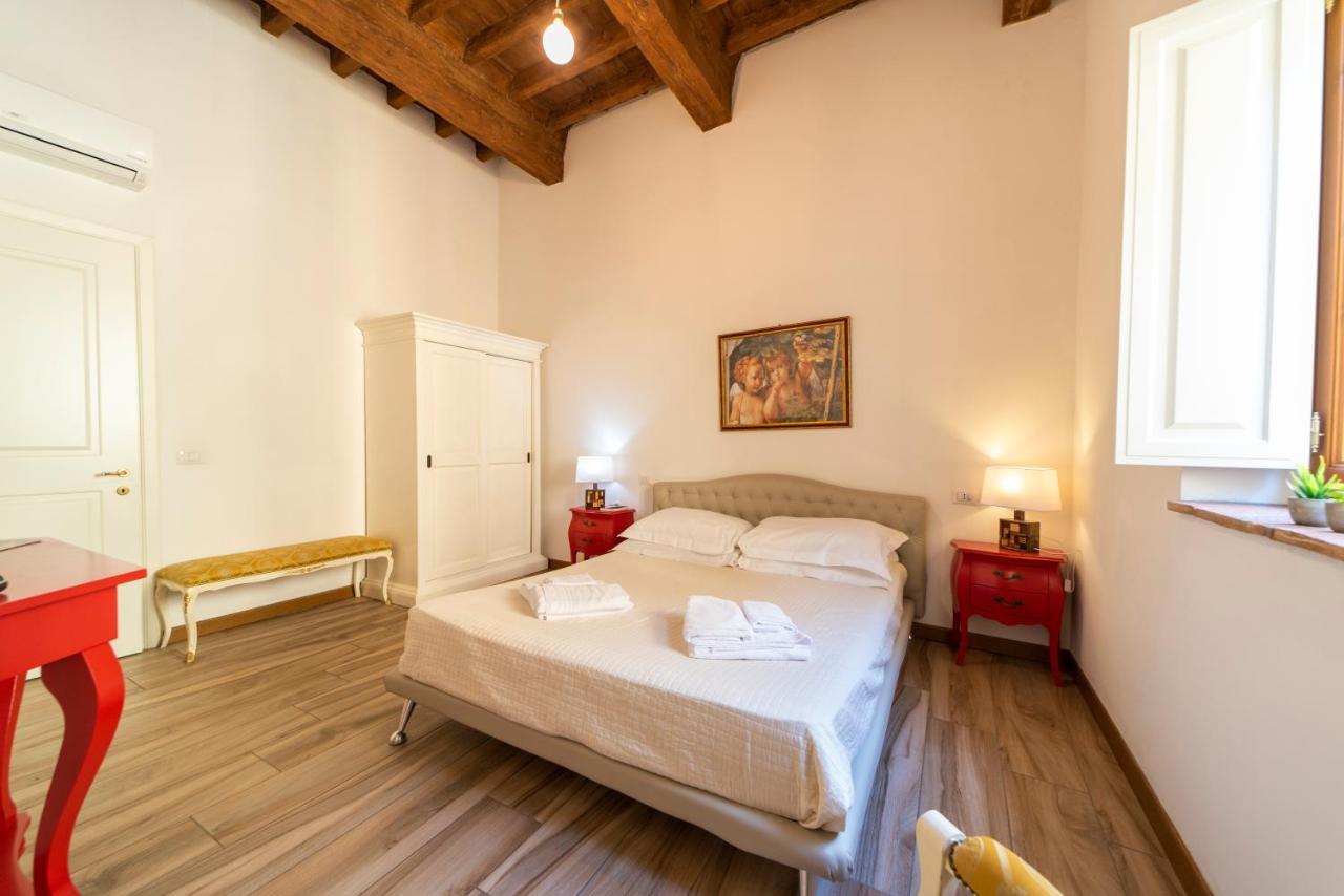 Residenza Santa Croce Apartment Флоренция Екстериор снимка