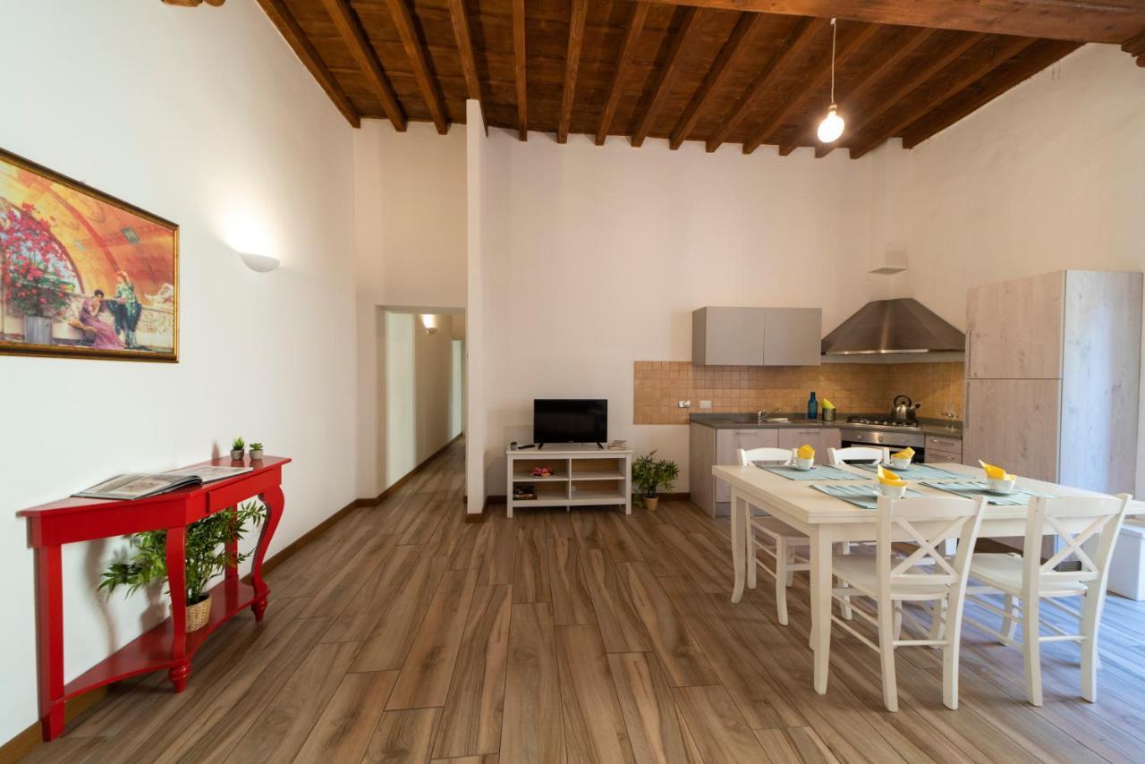 Residenza Santa Croce Apartment Флоренция Екстериор снимка